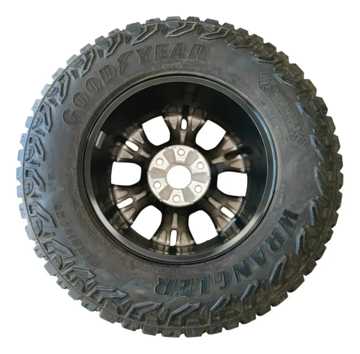 RIN 18" CHEVROLET SILVERADO ZR2 CON LLANTA — foto 2