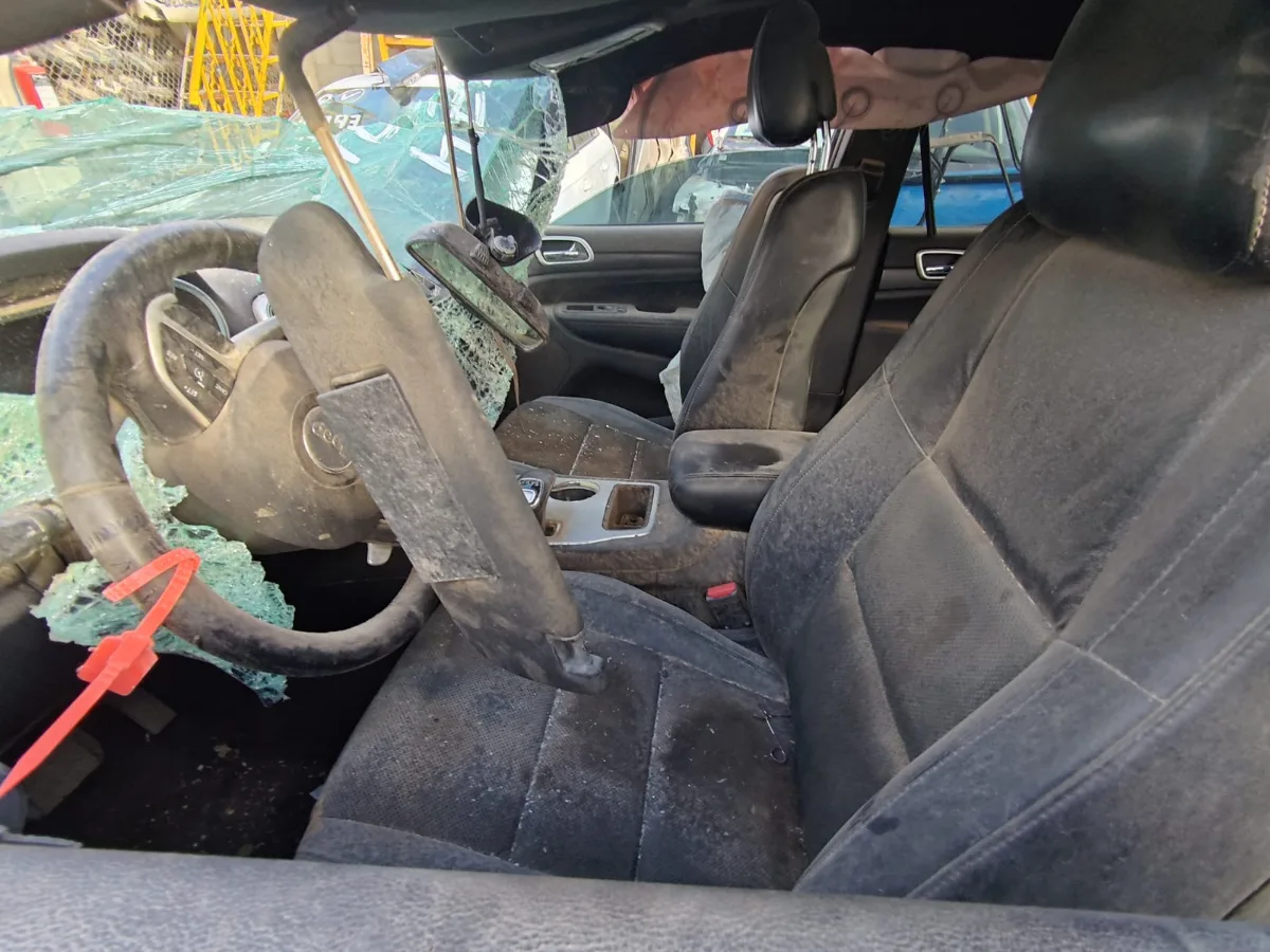 JEEP GRAND CHEROKEE 2015 — foto 11