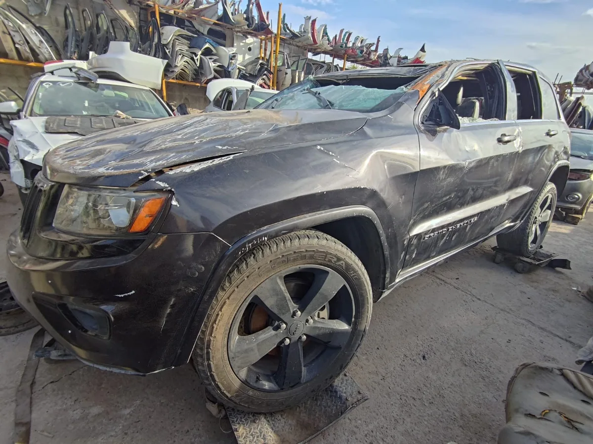 JEEP GRAND CHEROKEE 2015 — foto 2